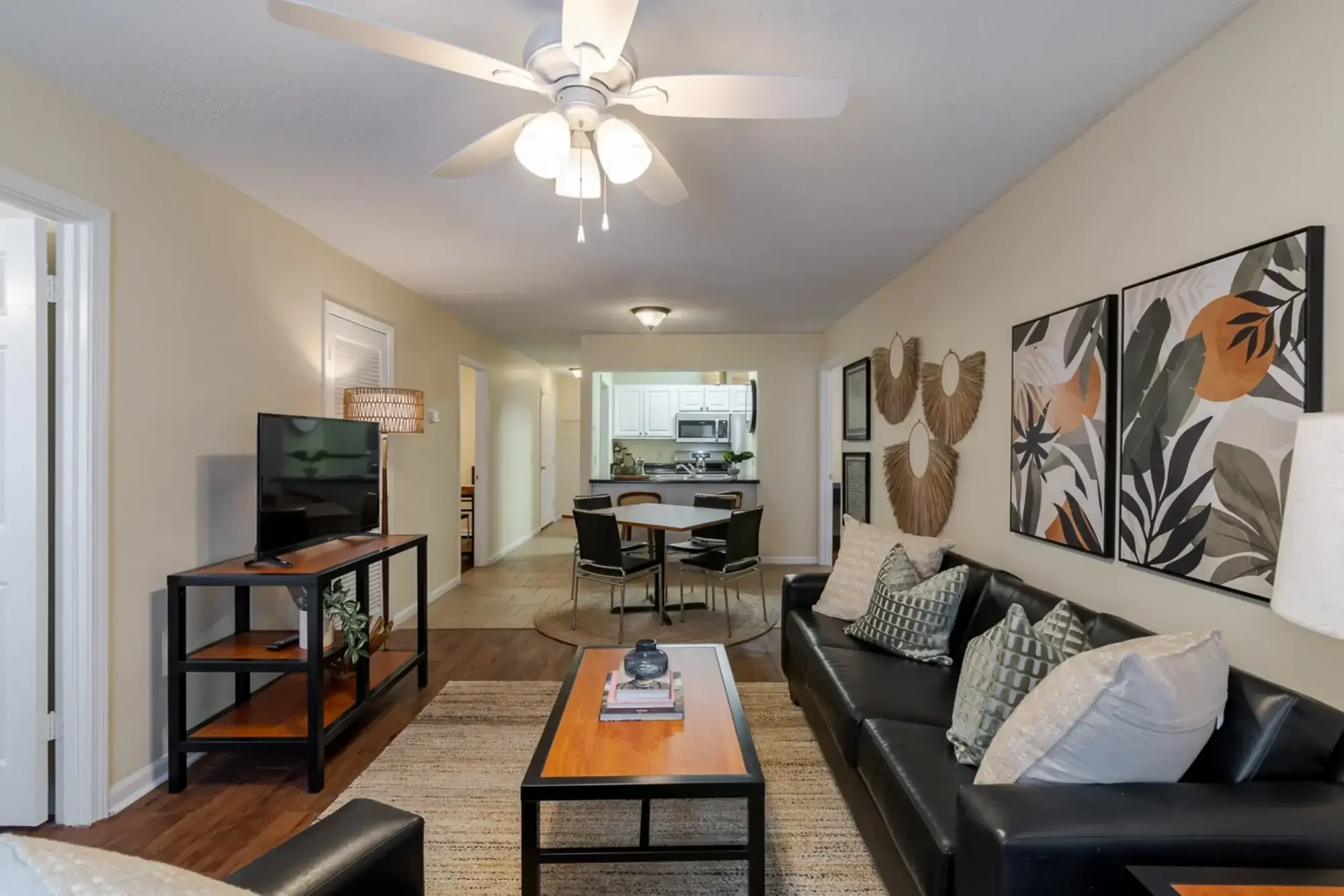 furnished apartment the vine at bermuda run apartments near gsu