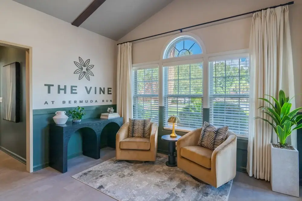 leasing office seating the vine at bermuda run apartments near gsu