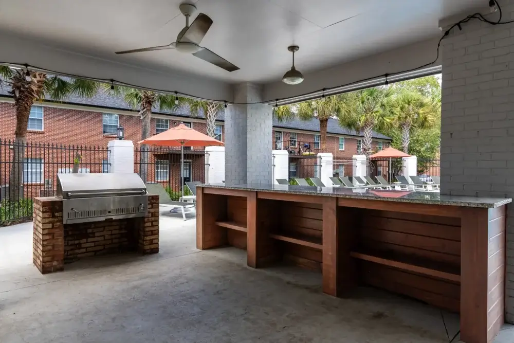 poolside grilling area the vine at bermuda run apartments near gsu